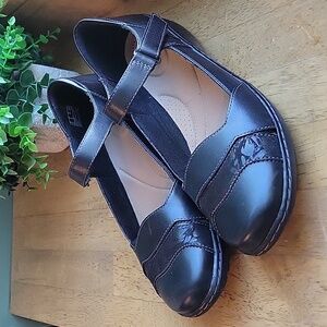 Clarks | Cora Abby | Black Multi | 9M